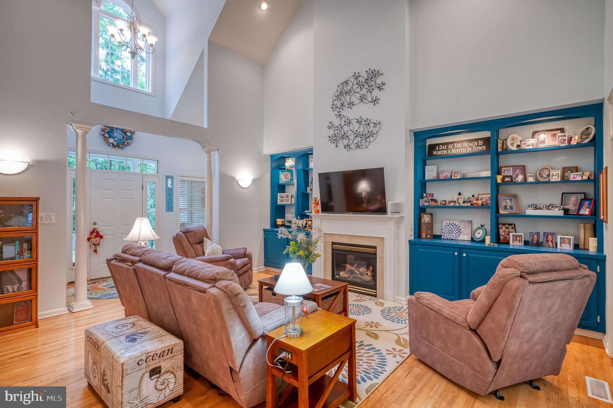 210 Charleston Road Ocean Pines, MD 21811 - Photo 17 of 83 With Built-in Bookshelves