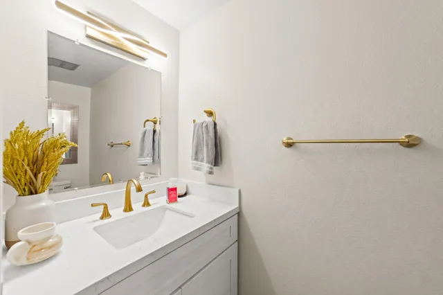 $1,320,000 | 413 Armstrong Drive, Placentia, CA 92870