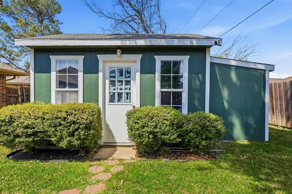 $250,000 | 324 Bowie Street, Forney, TX 75126
