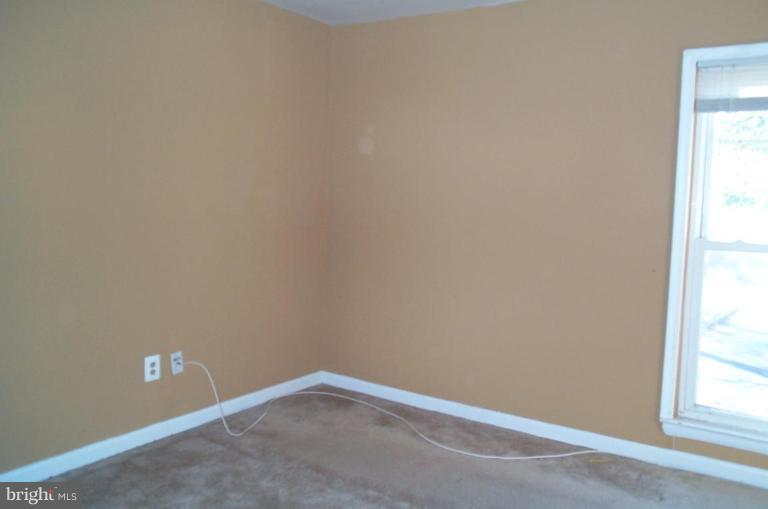 7115 Itte Lane Springfield, VA 22150 - Photo 5 of 8 Master Bedroom