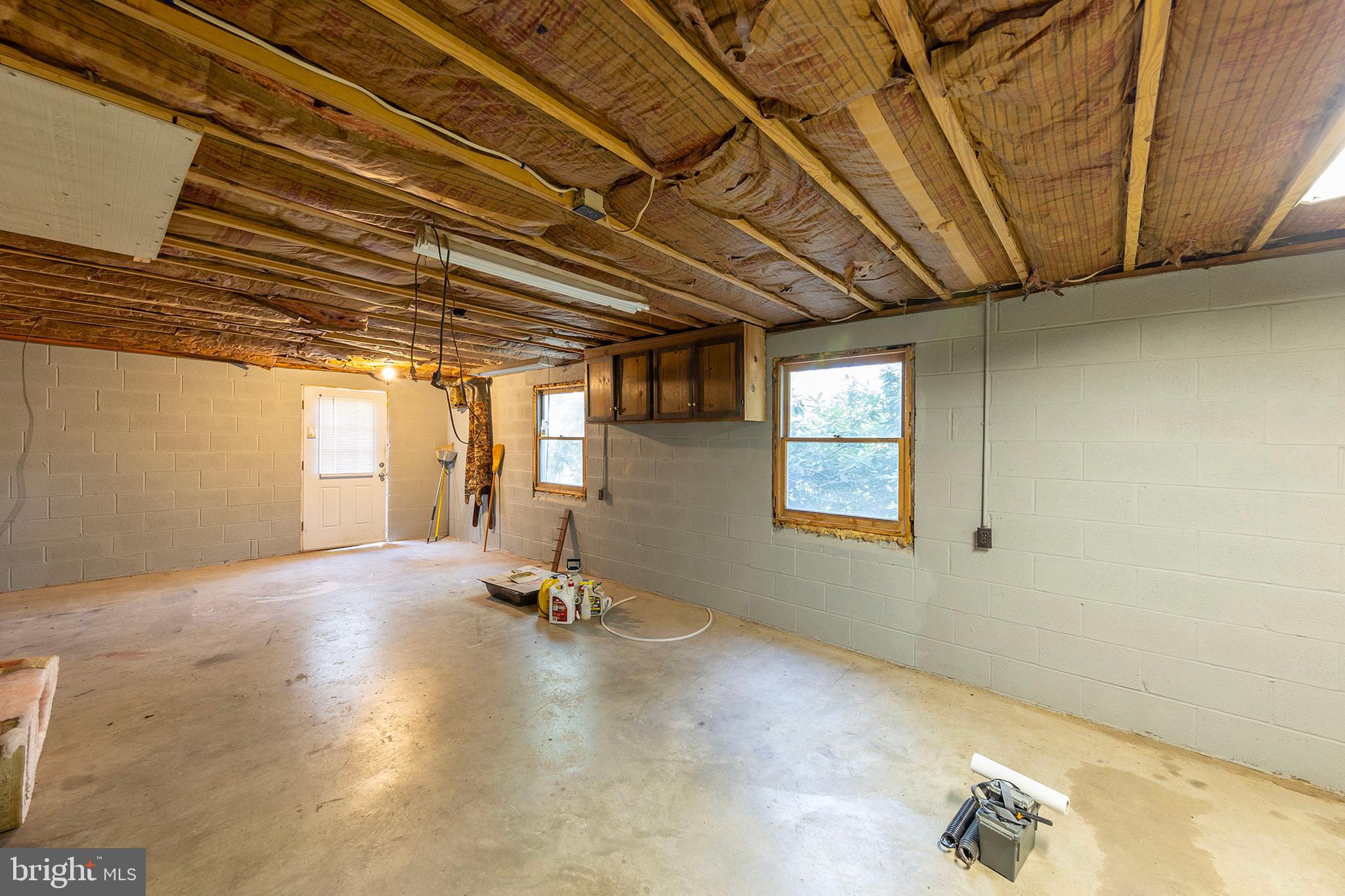 170 Frye Path Road Gore, VA 22637 - Photo 27 of 50 a view of a room with gym equipment