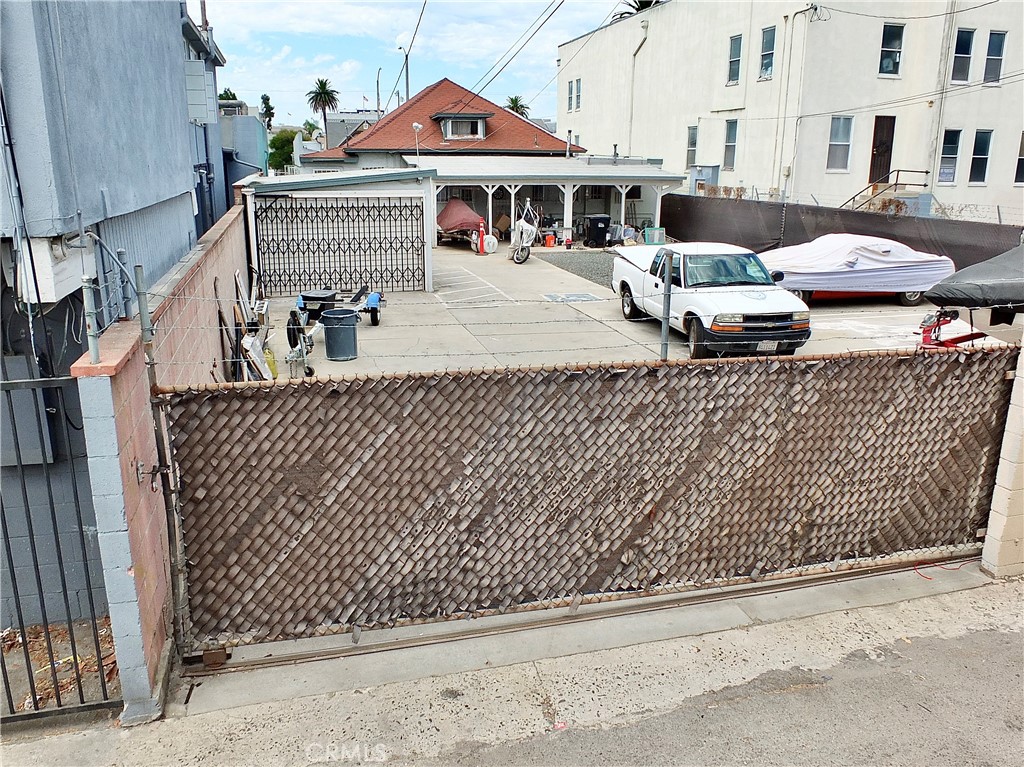 836 Atlantic Avenue Long Beach, CA 90813 - Photo 5 of 27 a front view of a building with glass windows