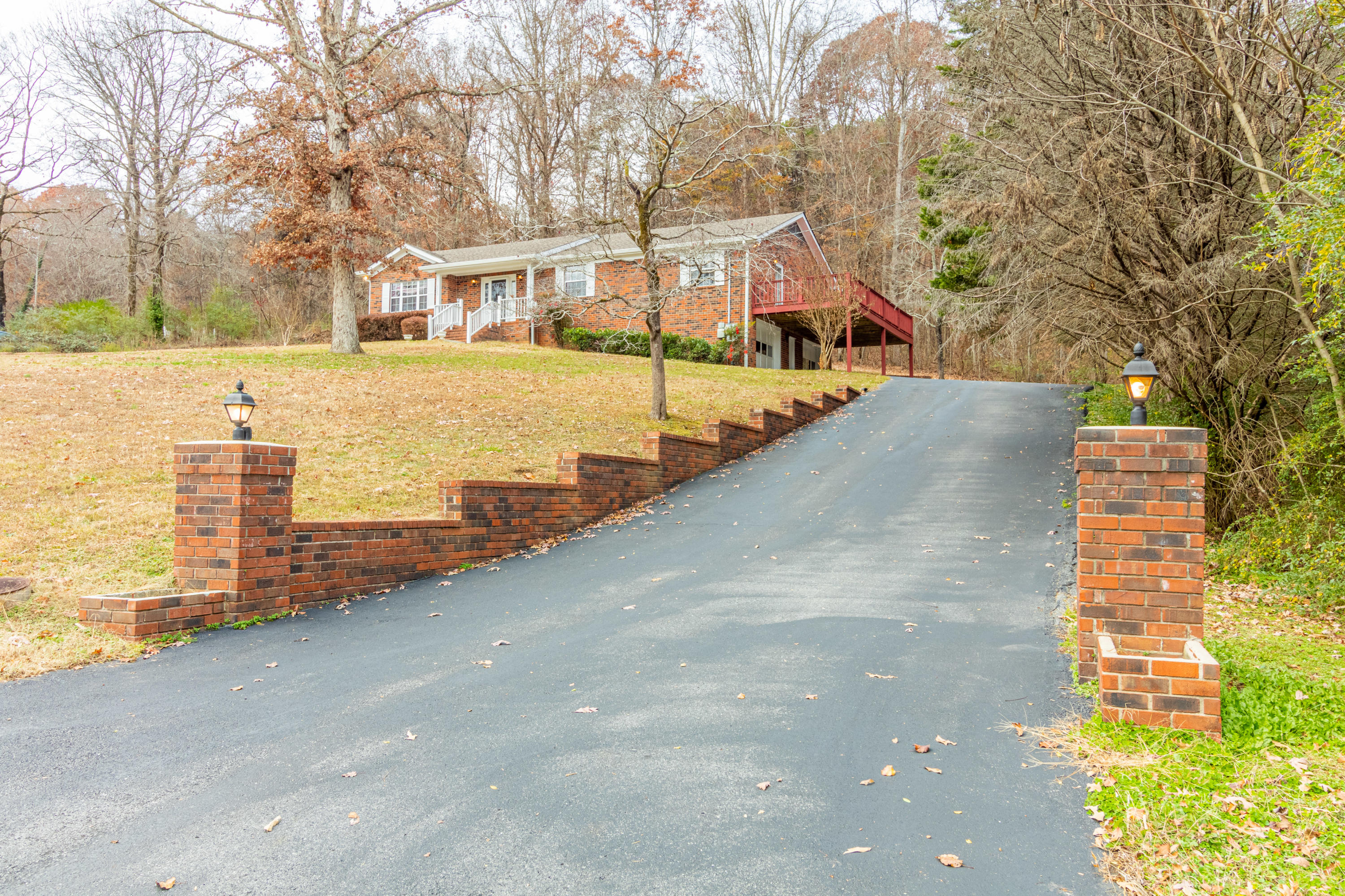 6085 Browntown Road Chattanooga, TN 37415 - Photo 38 of 44 6085-Browntown-High-Res-Photos-2