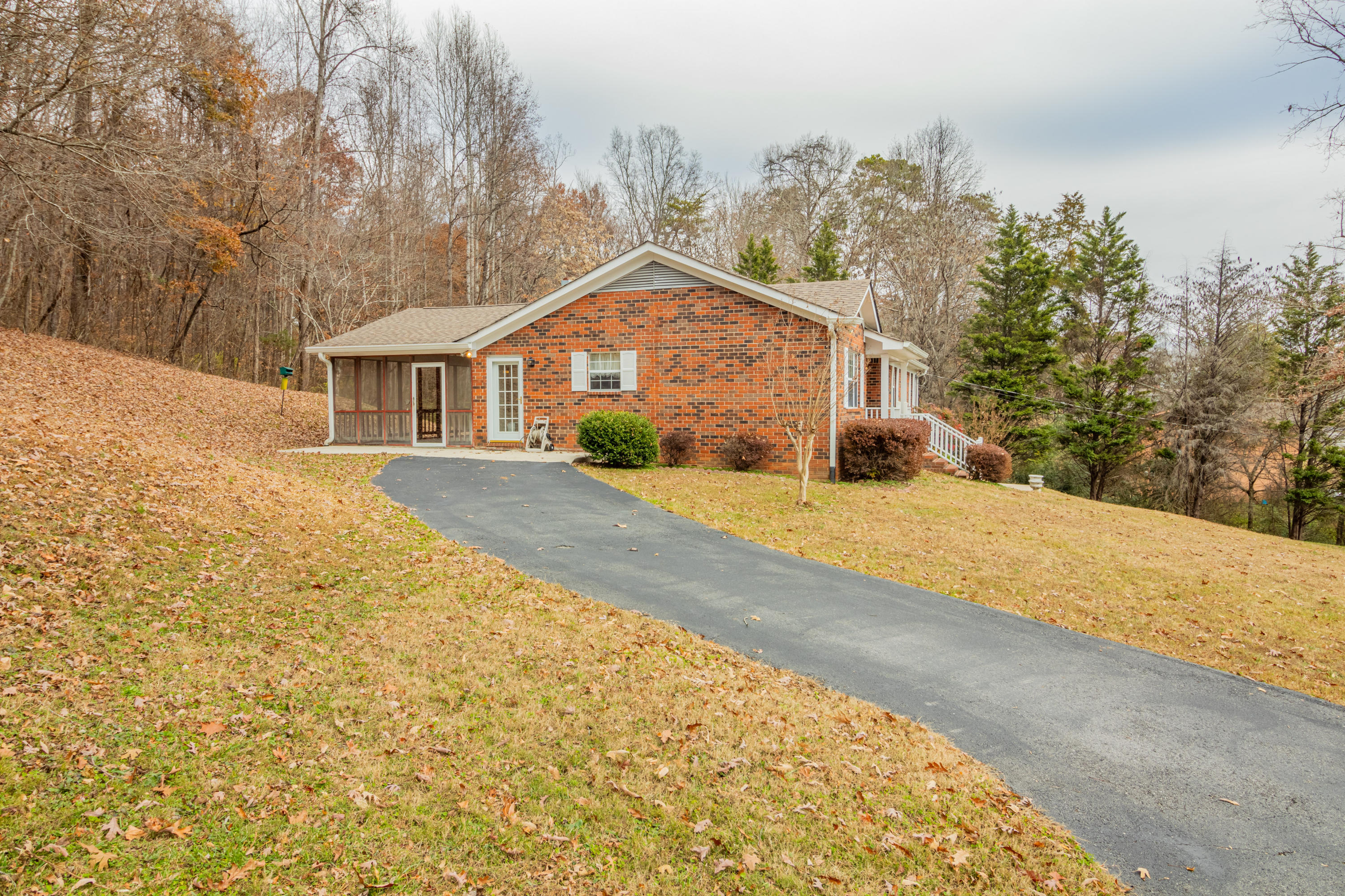 6085 Browntown Road Chattanooga, TN 37415 - Photo 5 of 44 6085-Browntown-High-Res-Photos-6