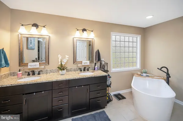 $559,900 | 315 Westover Parkway, Locust Grove, VA 22508