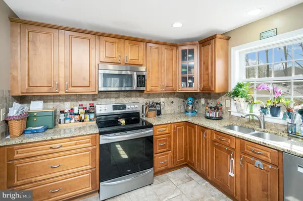 $559,900 | 315 Westover Parkway, Locust Grove, VA 22508