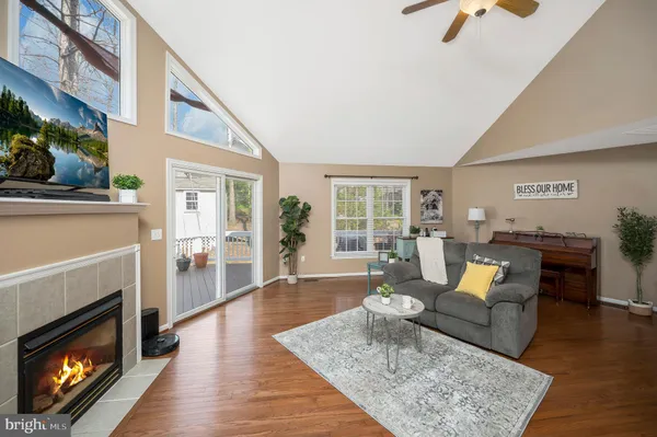 $559,900 | 315 Westover Parkway, Locust Grove, VA 22508