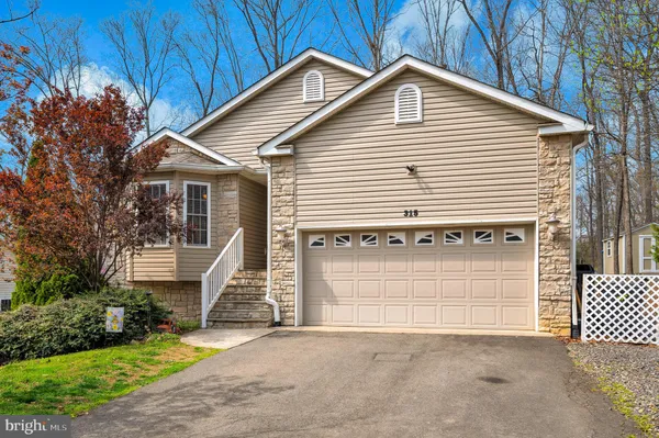 $559,900 | 315 Westover Parkway, Locust Grove, VA 22508