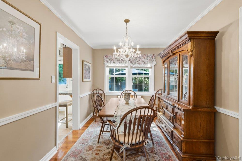 69 Lewis Road Merrick, NY 11566 - Photo 7 of 29