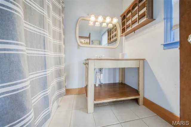 $569,000 | 1601 Highway 72, Rolla, MO 65401