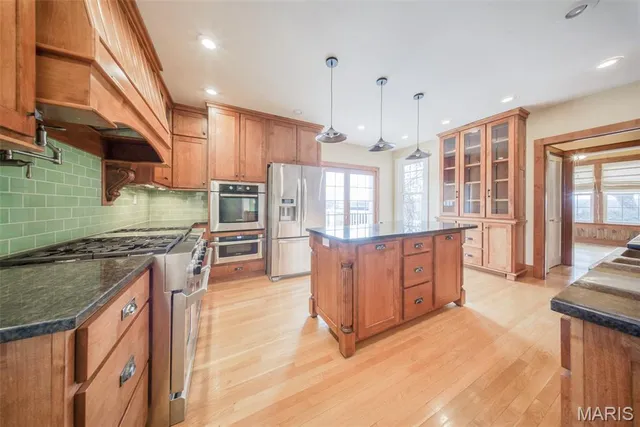 $569,000 | 1601 Highway 72, Rolla, MO 65401