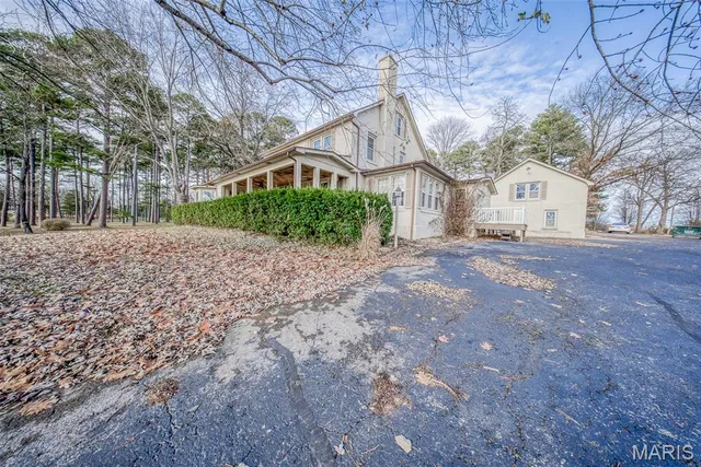 $569,000 | 1601 Highway 72, Rolla, MO 65401