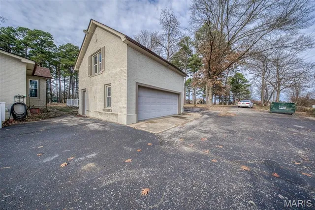 $569,000 | 1601 Highway 72, Rolla, MO 65401