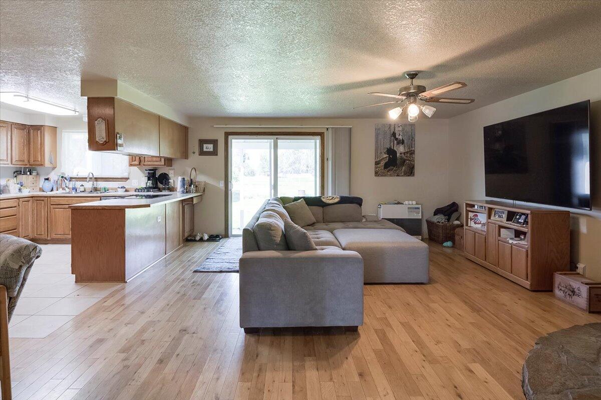 04-549 Martingale Rd, Prineville-4