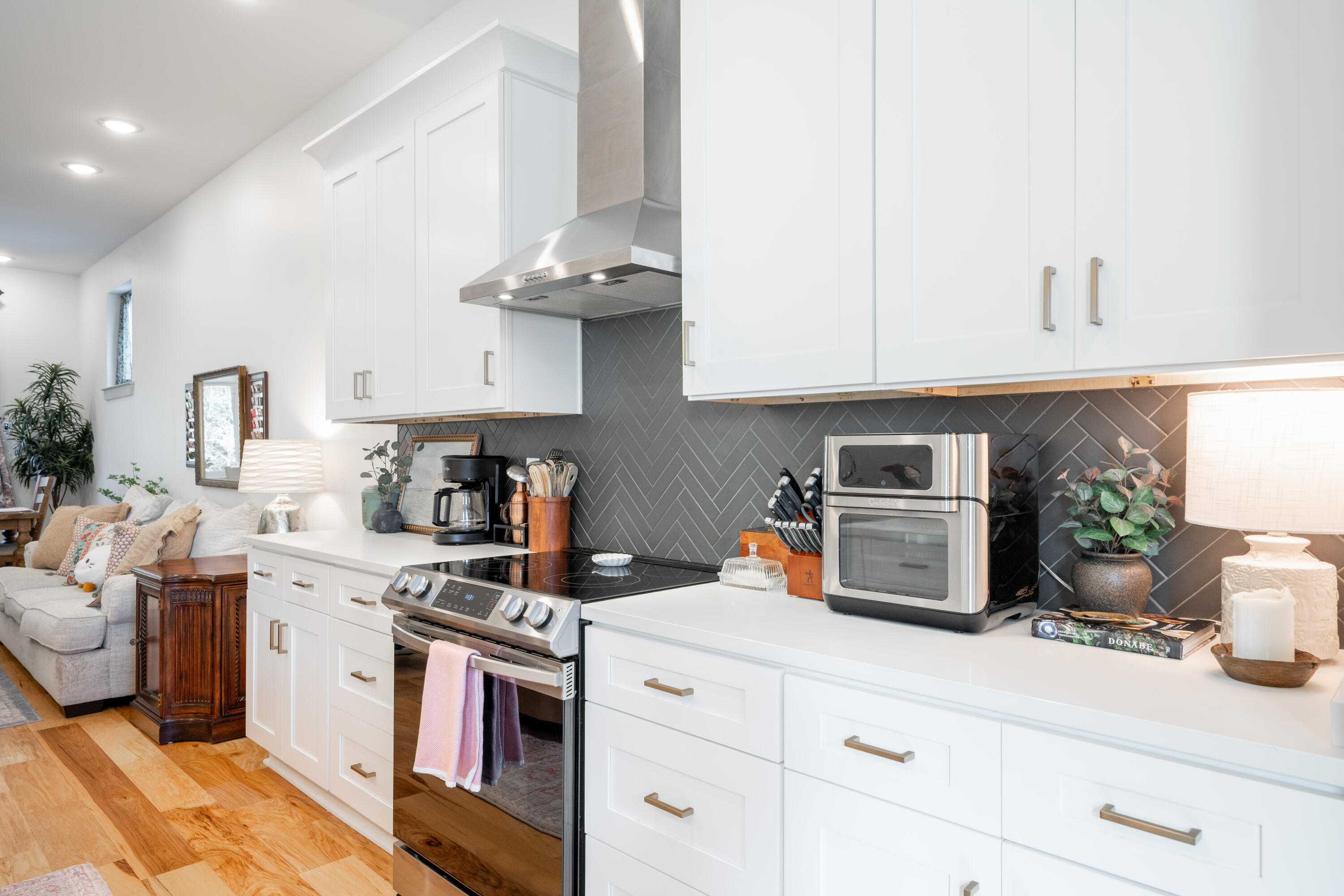 899 Cherokee Blvd., Unit 101 Chattanooga, TN 37405 - Photo 4 of 32 DSC_6083