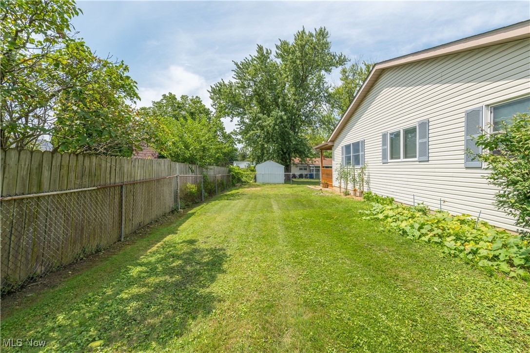 1140 West River Road Vermilion, OH 44089 - Photo 41 of 49 View of yard