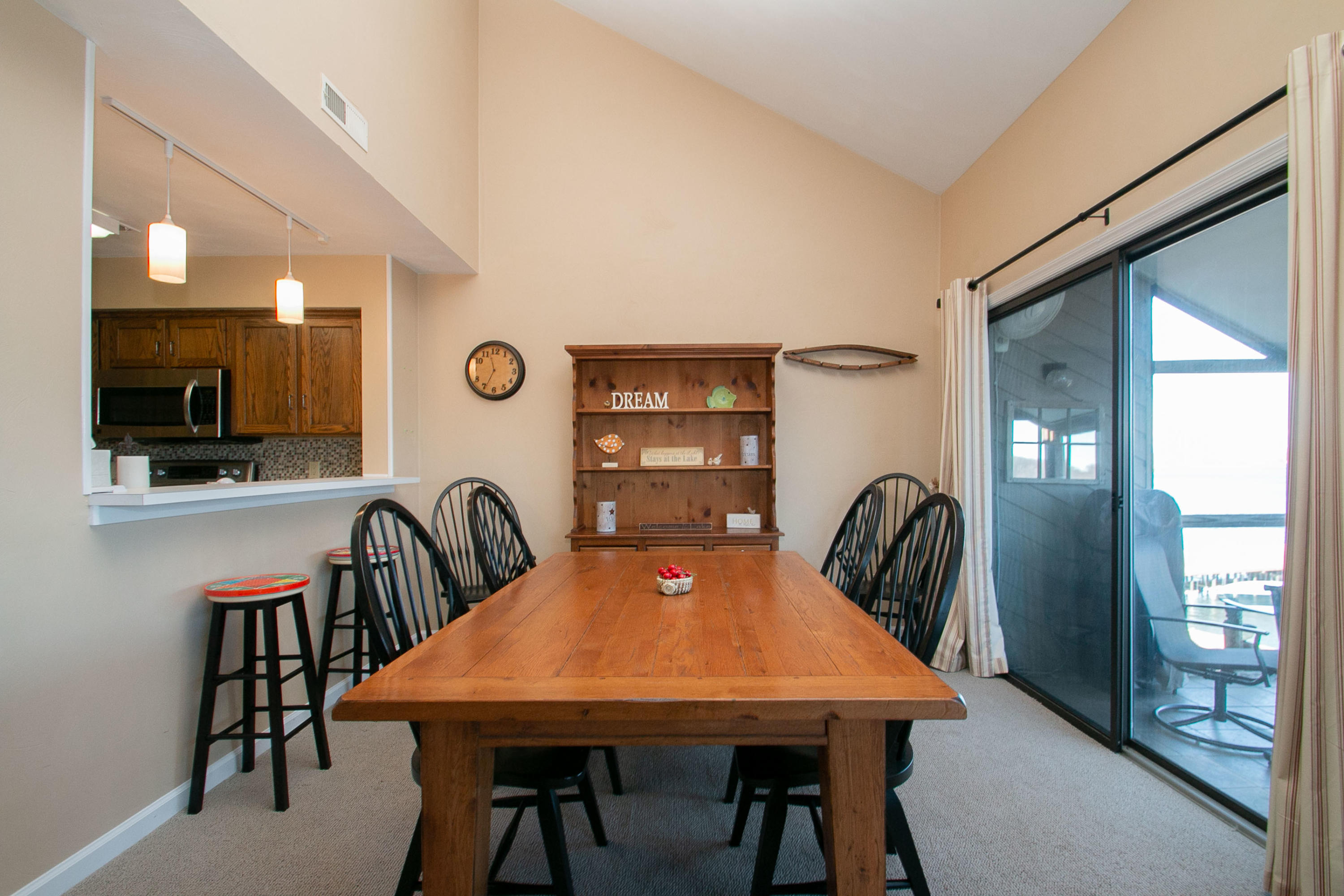 850 Gangplank Road, Unit 314 Moneta, VA 24121 - Photo 13 of 32 img_5417