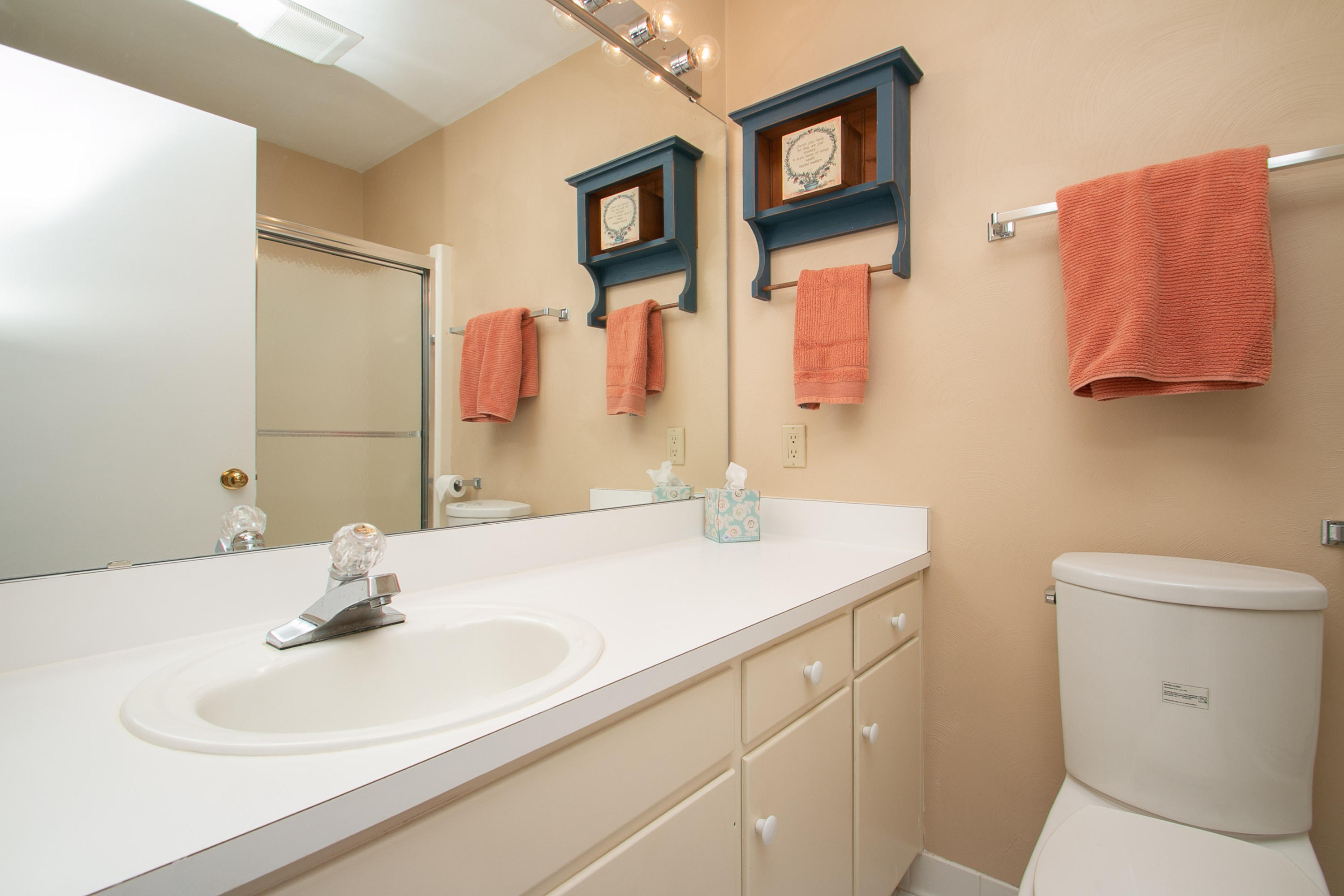 850 Gangplank Road, Unit 314 Moneta, VA 24121 - Photo 20 of 32 img_5439