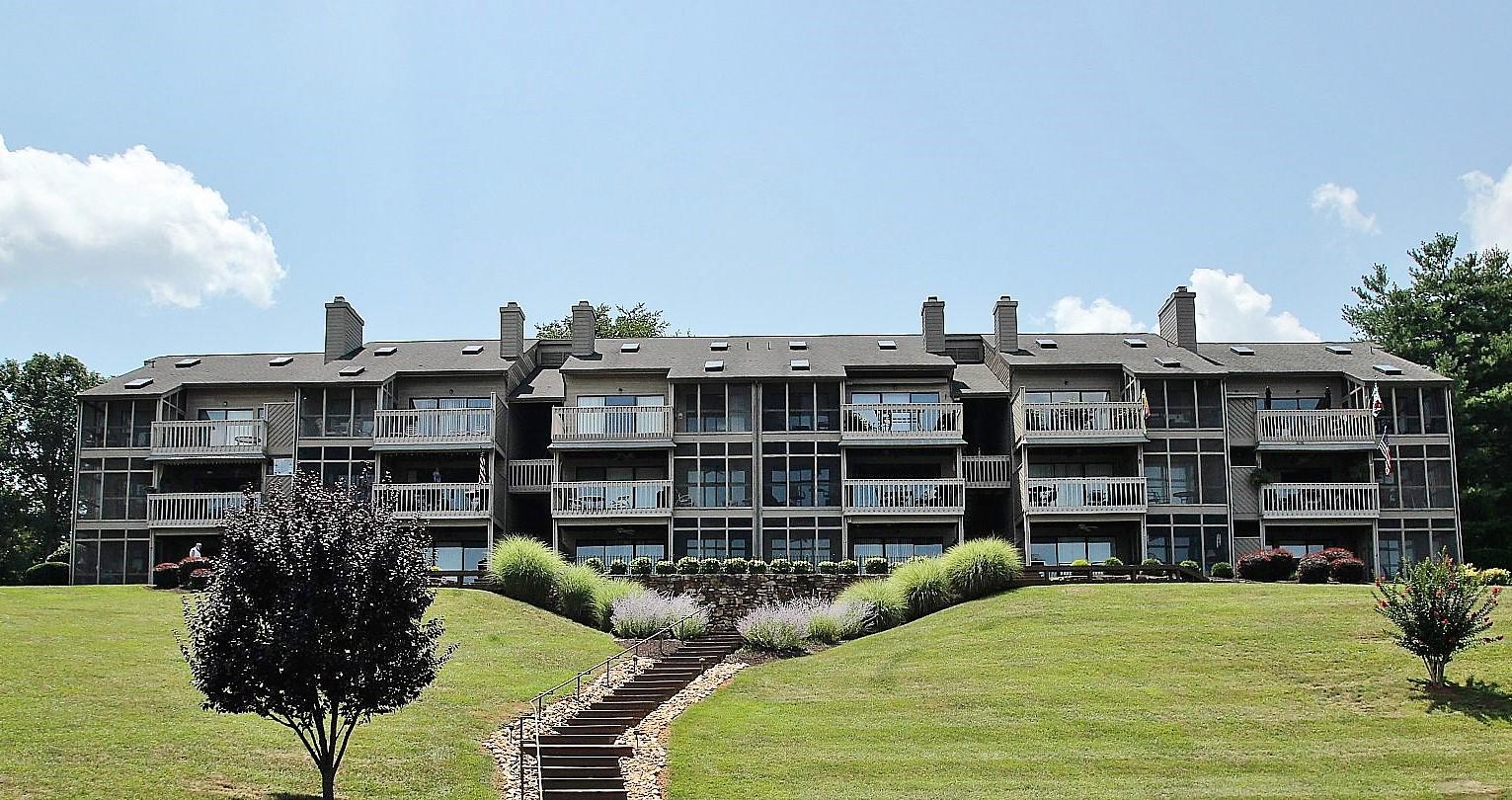 850 Gangplank Road, Unit 314 Moneta, VA 24121 - Photo 4 of 32 314 lakeside