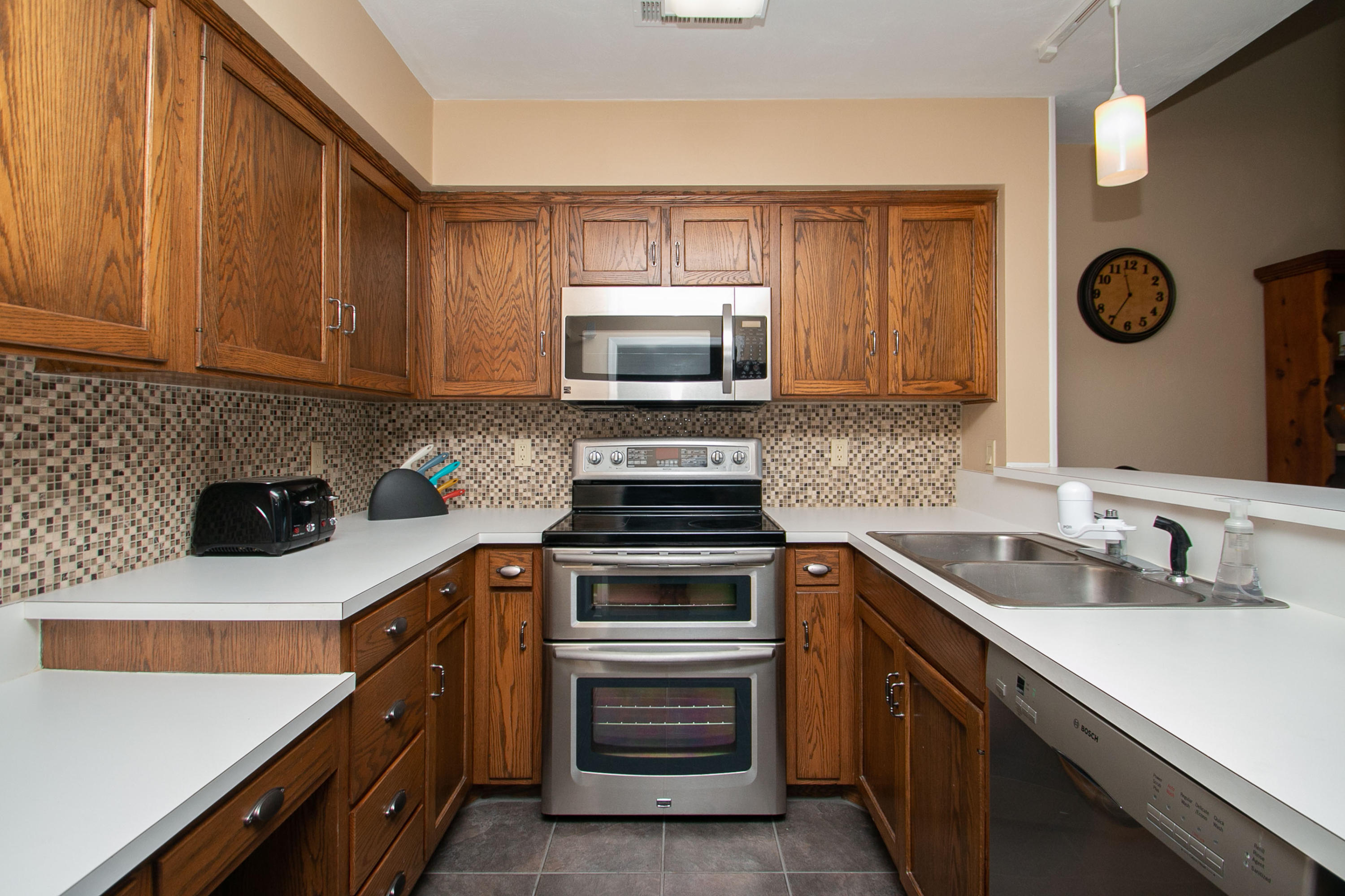 850 Gangplank Road, Unit 314 Moneta, VA 24121 - Photo 10 of 32 img_5424