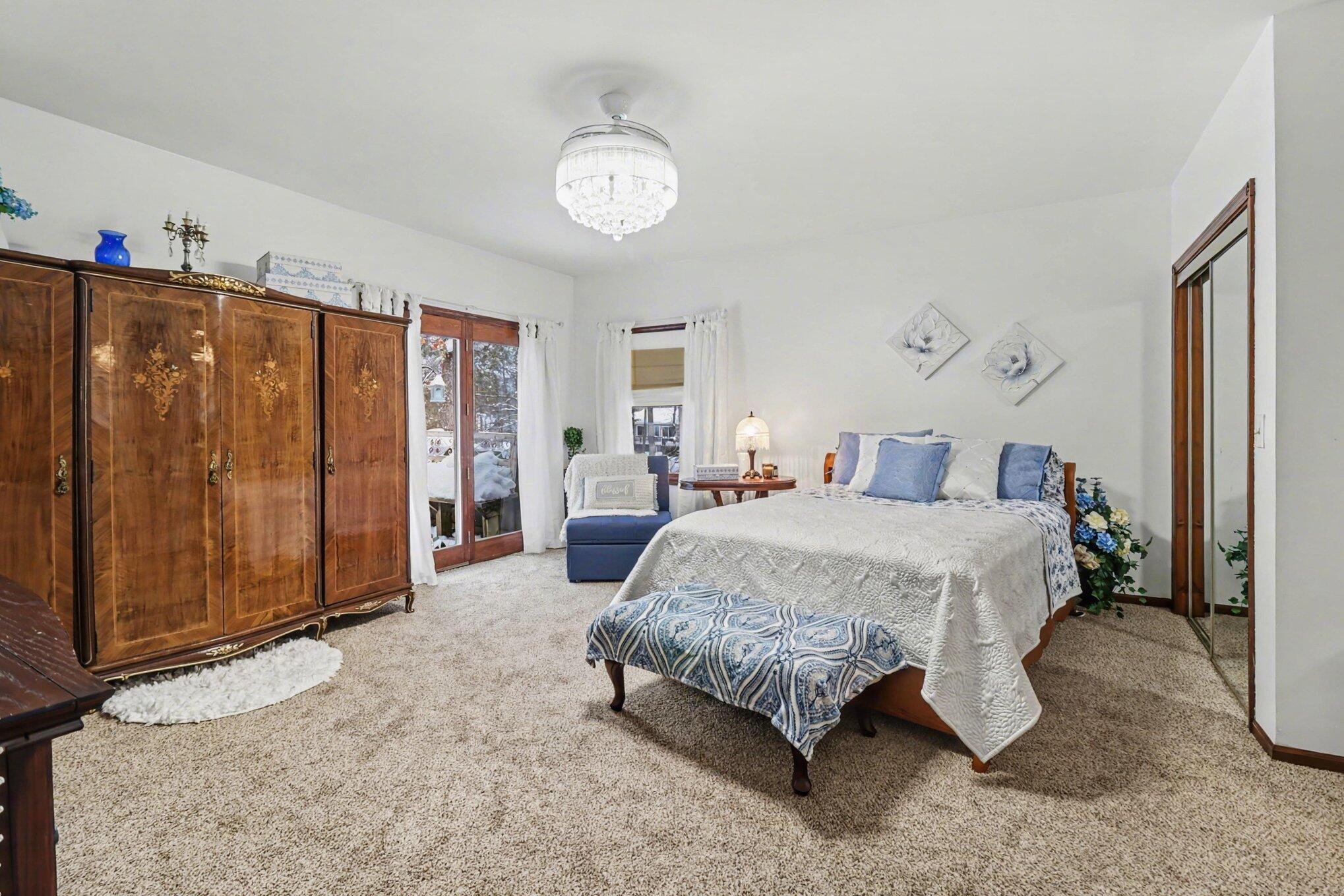 9629 North Kings Point Irons, MI 49644 - Photo 15 of 39 Primary Suite &