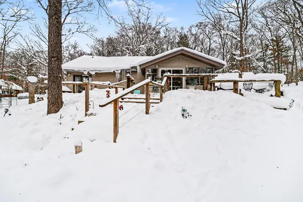 $435,000 | 9629 North Kings Point, Irons, MI 49644