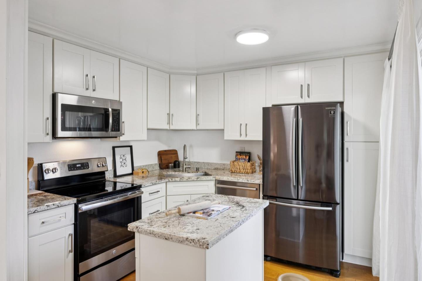 255 South Rengstorff Avenue, Unit 161 Mountain View, CA 94040 - Photo 15 of 30