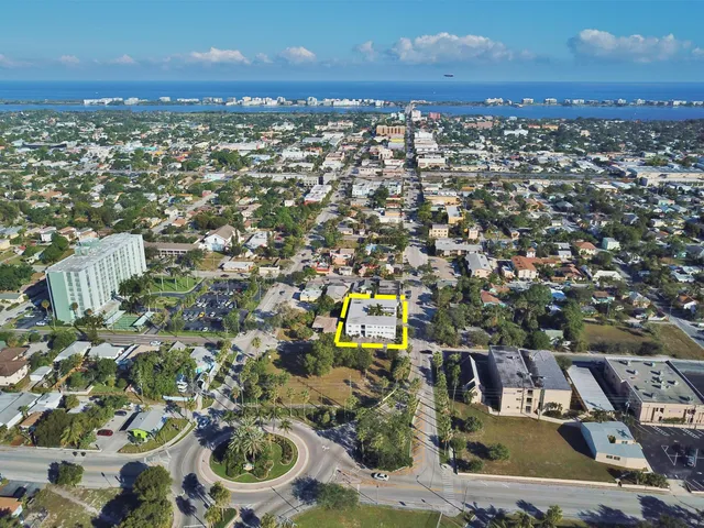 $1,445 | 1520 Lake Avenue, Unit 6B, Lake Worth Beach, FL 33460