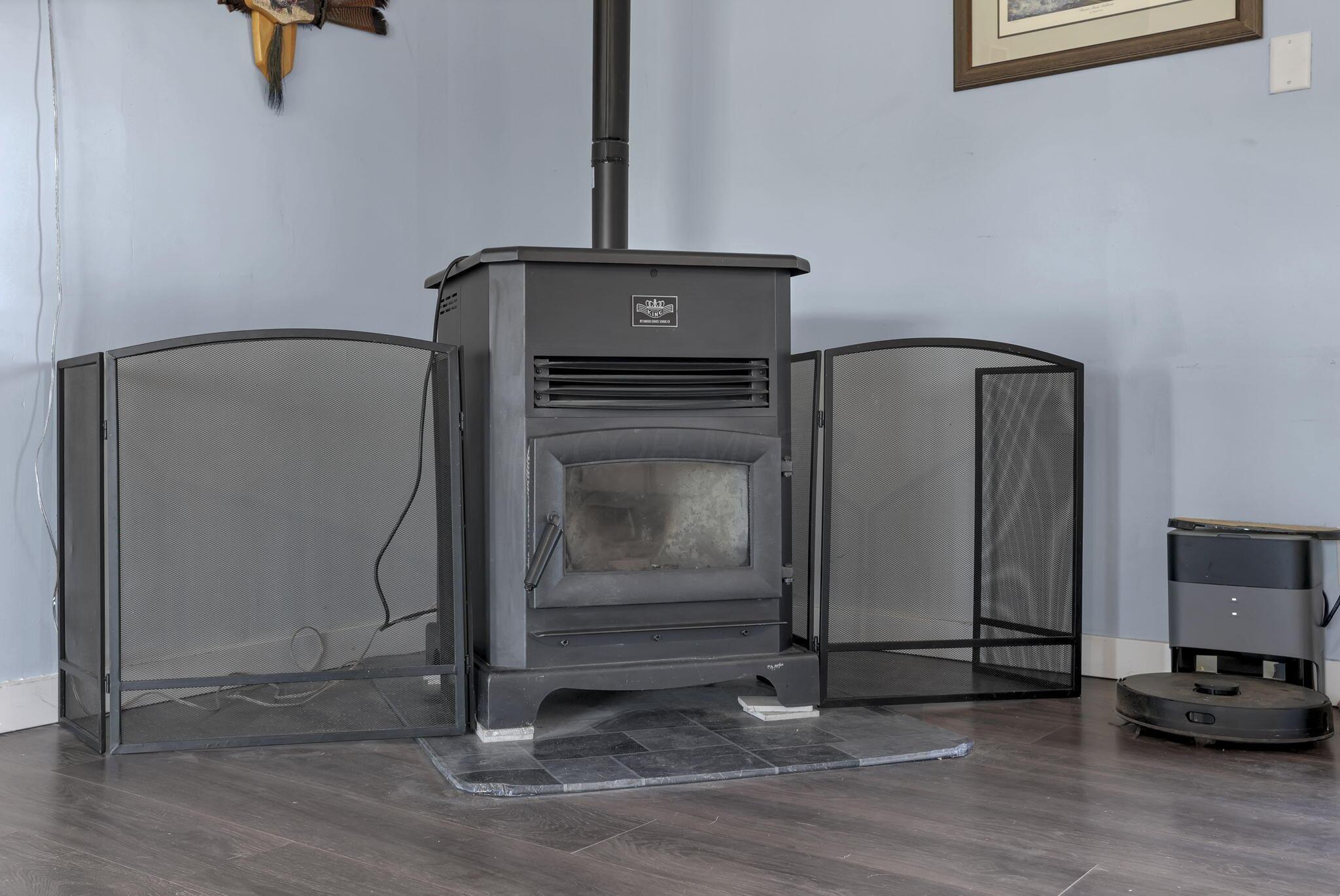 1641 County Road 27 Edison, OH 43320 - Photo 10 of 46 woodburning stove