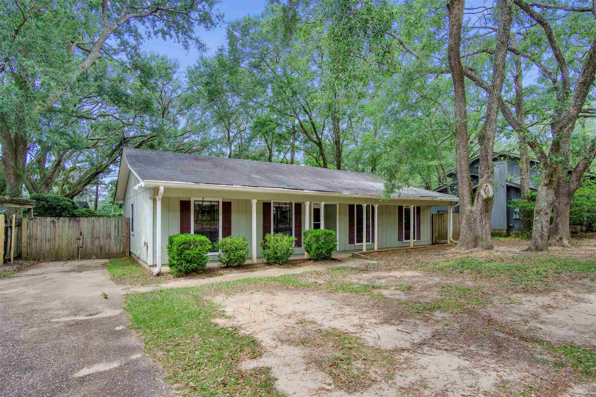 146 Montclair Loop Daphne, AL 36526 - Photo 2 of 24