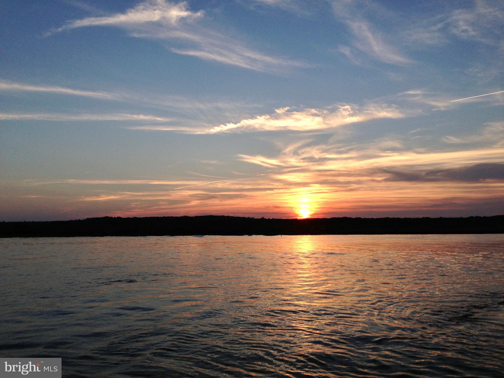 4113 Cadle Creek Road Edgewater, MD 21037 - Photo 27 of 29 Stunning sunsets