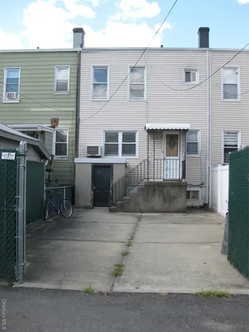 $675,000 | 78-07 76th Street | Glendale