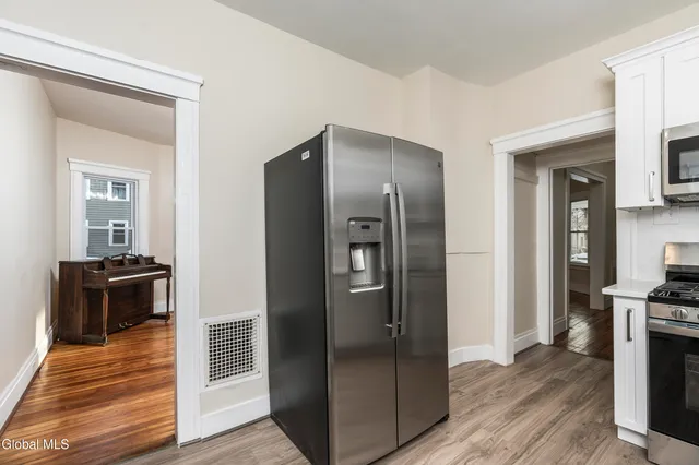 $269,900 | 3 Mapleridge Avenue, Albany, NY 12209