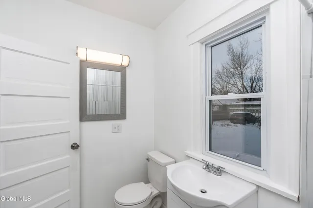 $269,900 | 3 Mapleridge Avenue, Albany, NY 12209