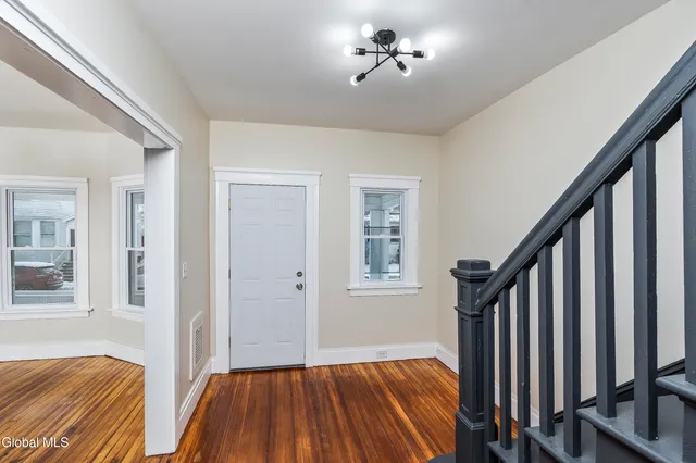 $269,900 | 3 Mapleridge Avenue, Albany, NY 12209