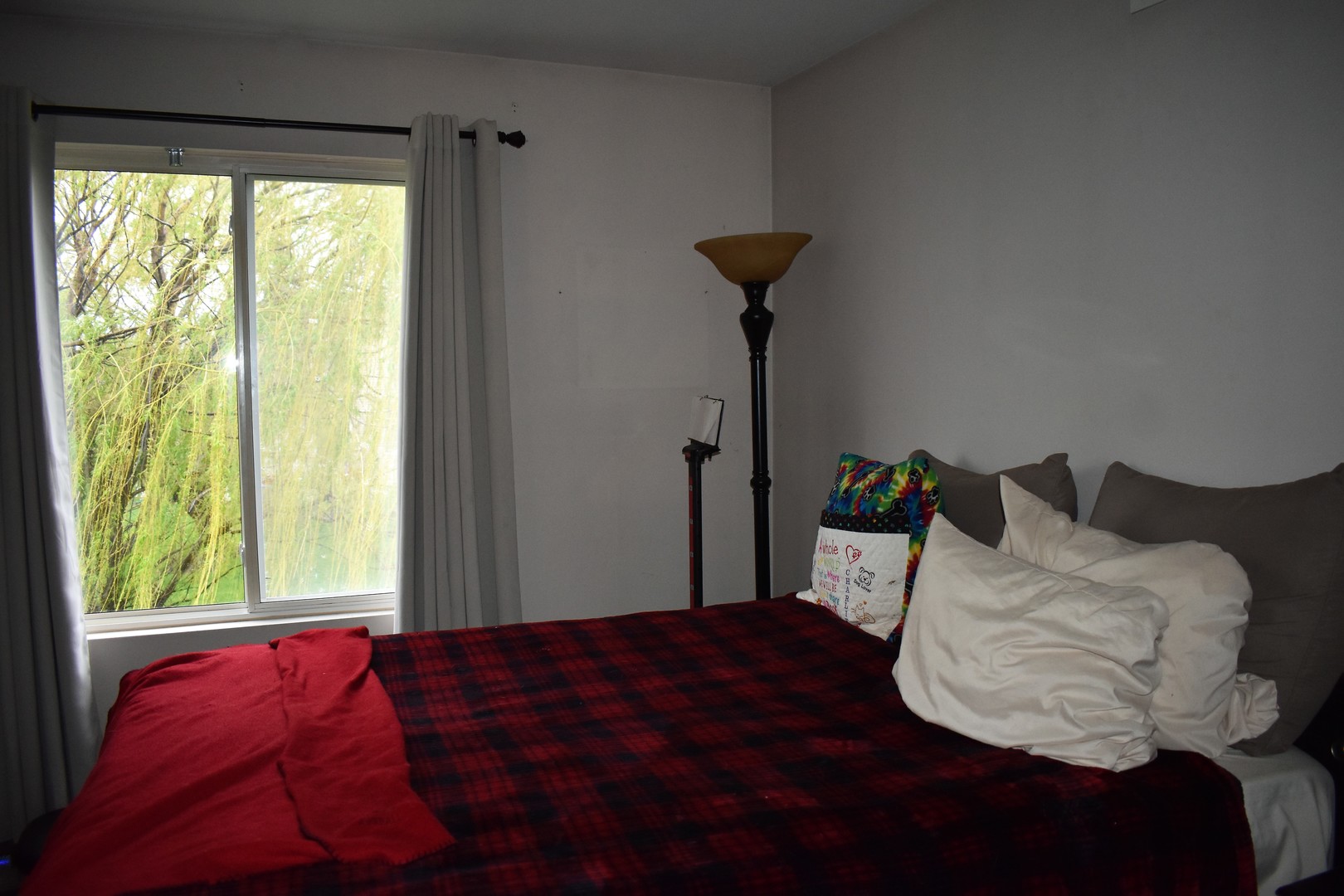 605 Chestnut Ridge Minooka, IL 60447 - Photo 11 of 16 a bedroom with a bed and a window