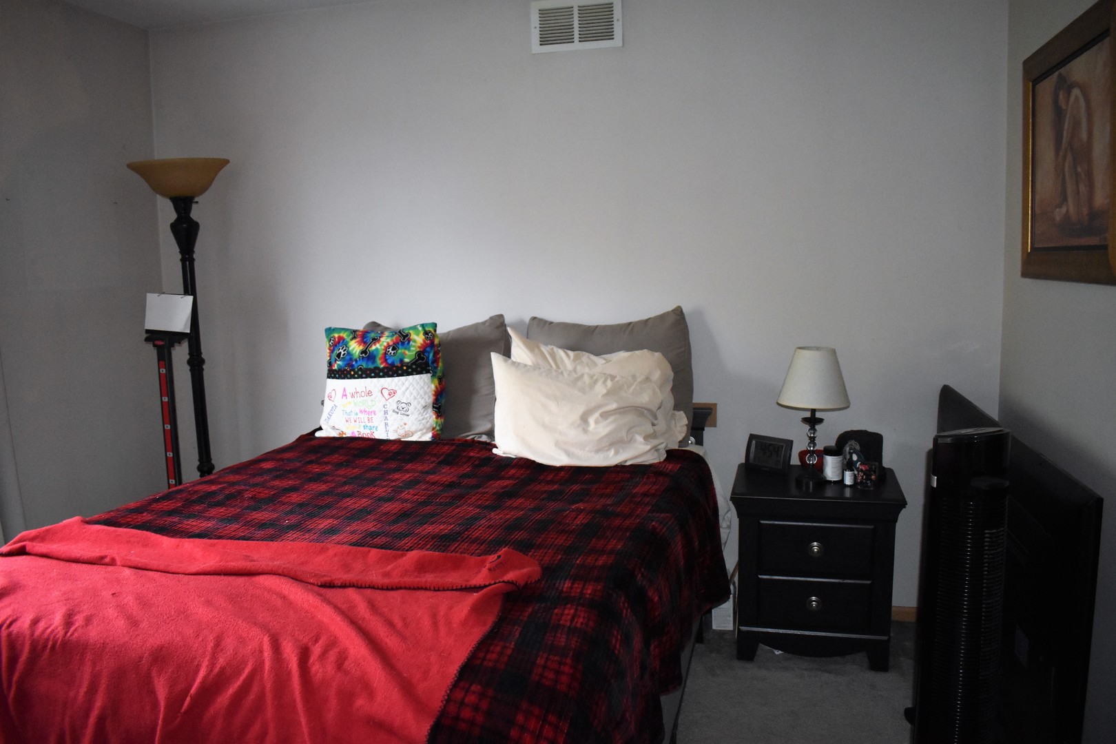605 Chestnut Ridge Minooka, IL 60447 - Photo 12 of 16 a bedroom with a bed and a closet