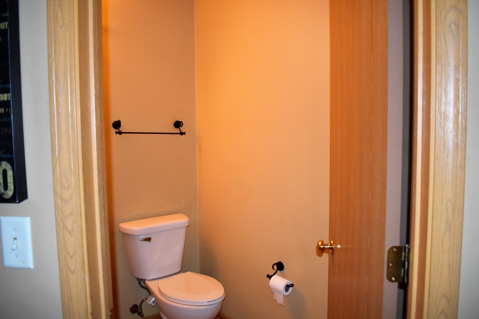 605 Chestnut Ridge Minooka, IL 60447 - Photo 9 of 16 a white toilet sitting next to a shower