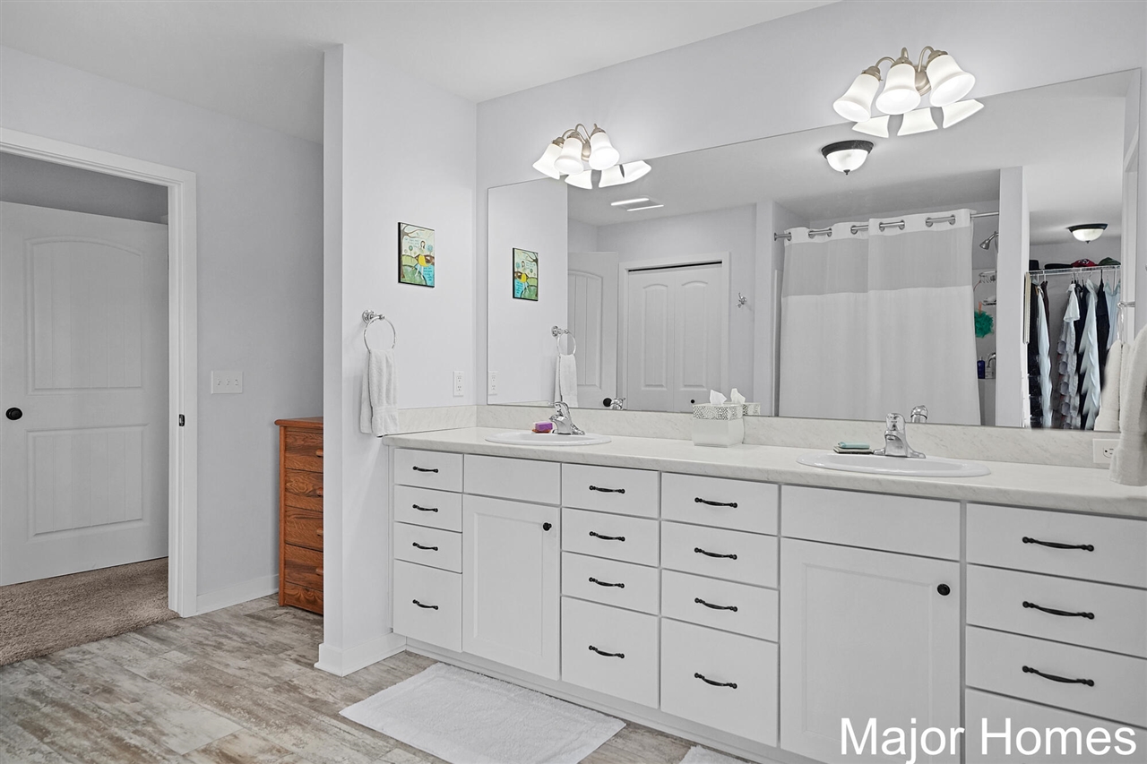 9119 Silo Ridge Drive Southwest Byron Center, MI 49315 - Photo 28 of 60