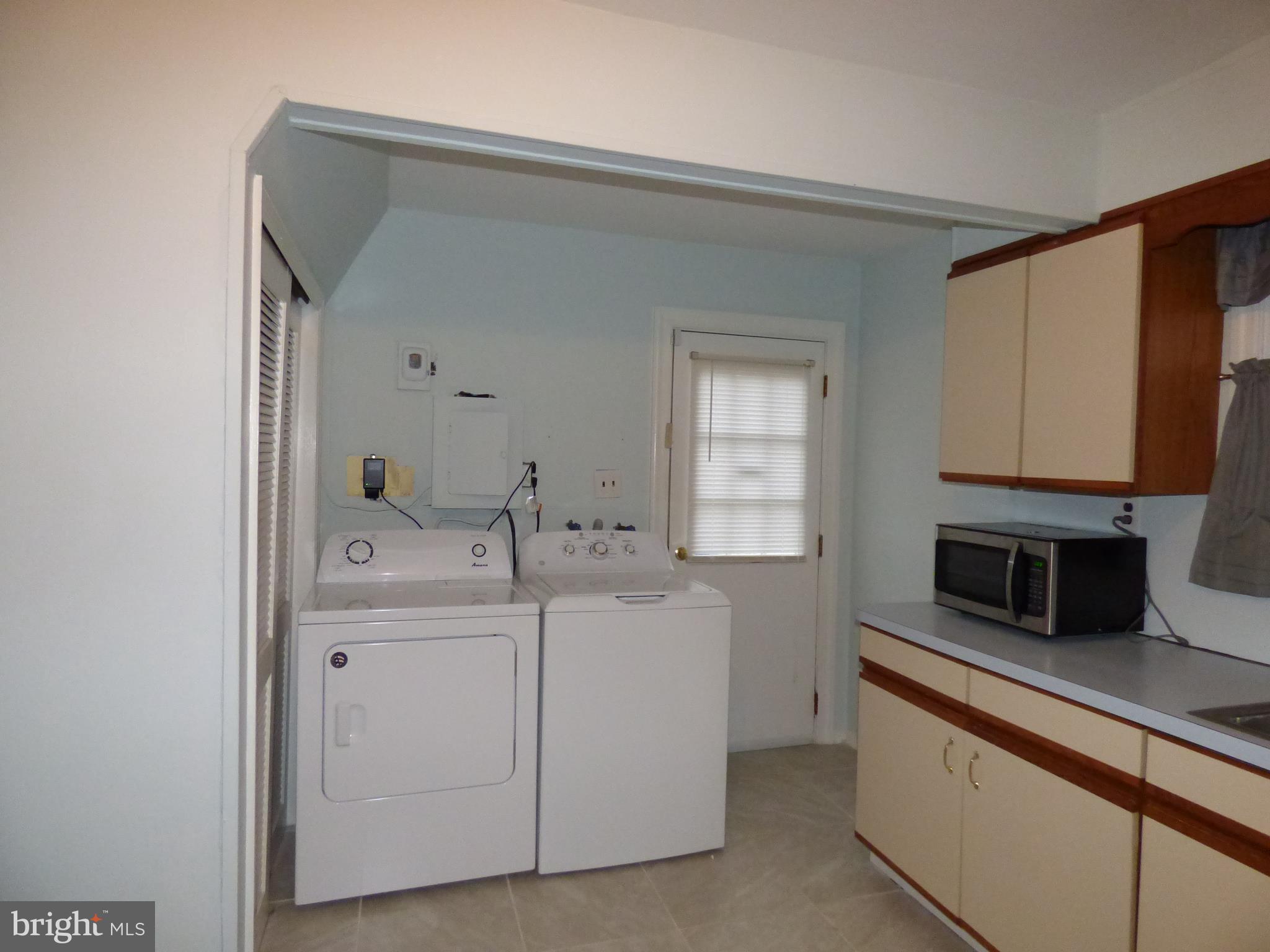15 Paul Road New Castle, DE 19720 - Photo 8 of 15 Kitchen