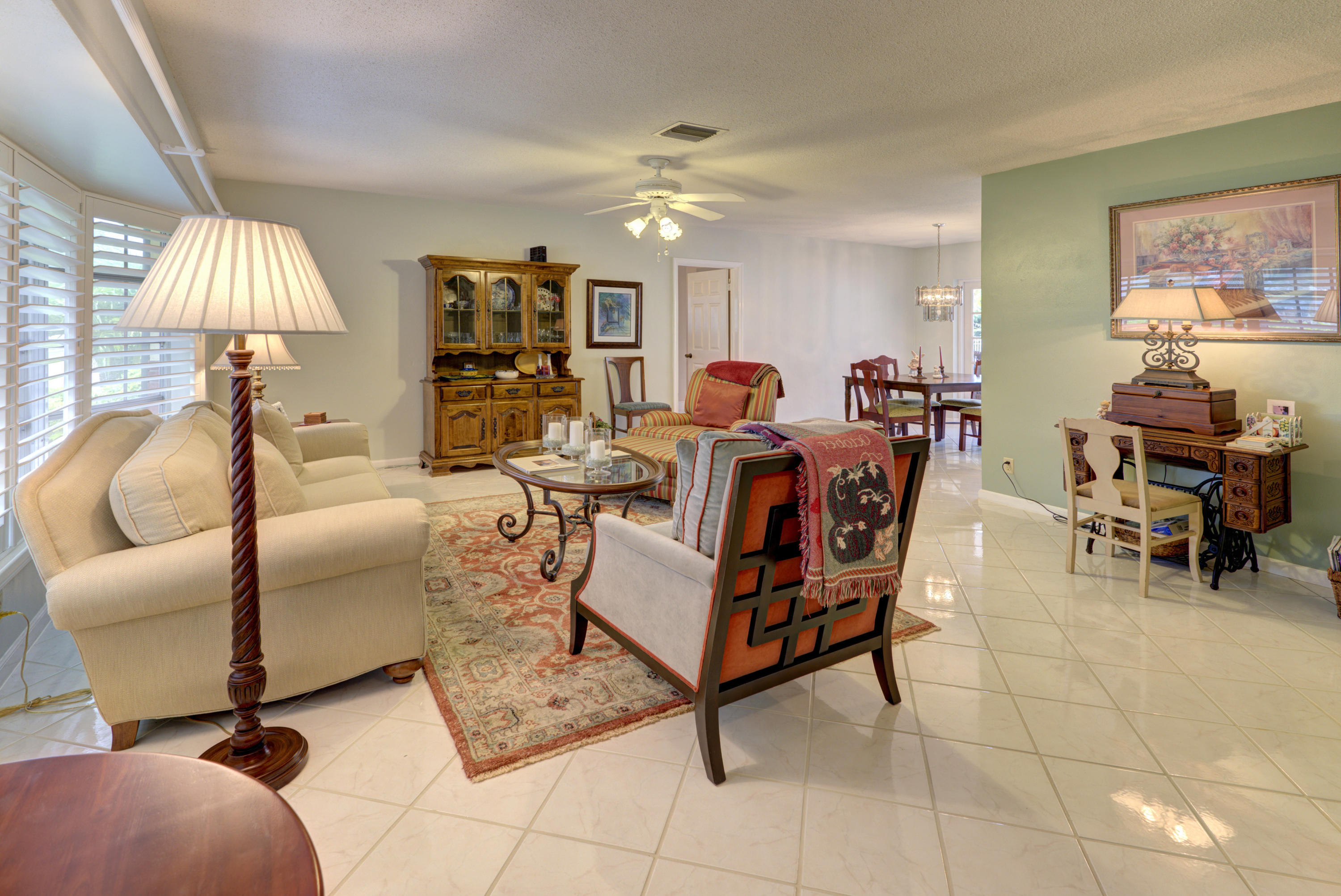 960 Southwest 15th Street Boca Raton, FL 33486 - Photo 3 of 30 DSC_7974