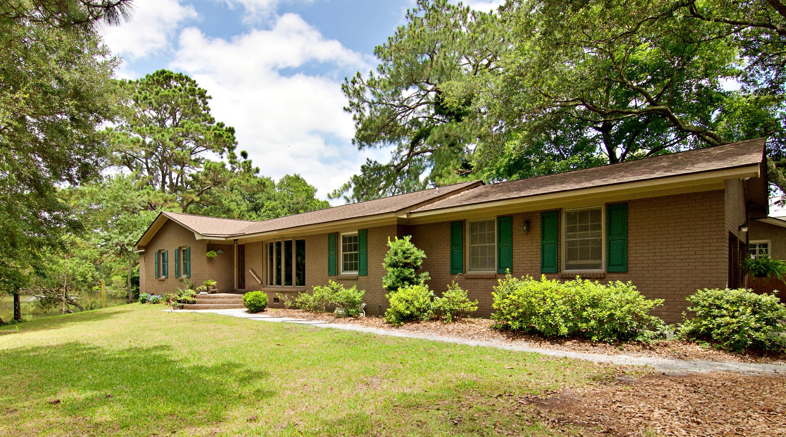 1104 Harbor View Road Charleston, SC 29412 - Photo 2 of 31 1