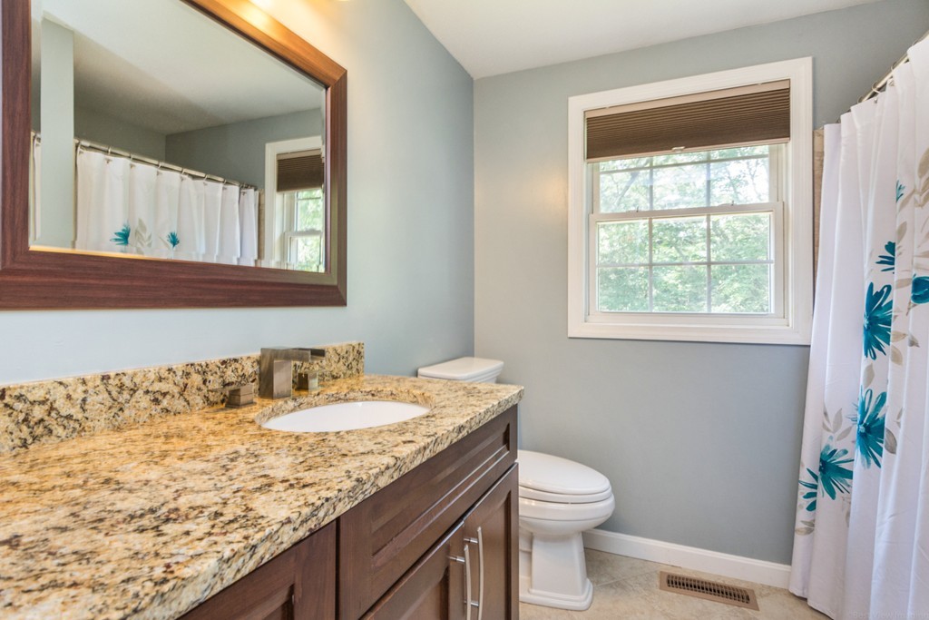 20 Lancaster Road Clinton, MA 01510 - Photo 18 of 30 Gallery Image 18