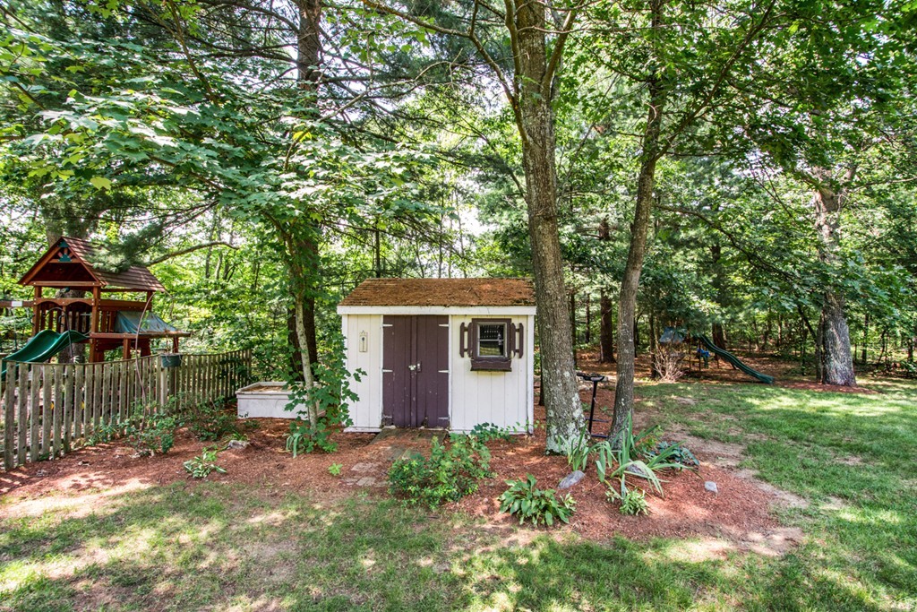 20 Lancaster Road Clinton, MA 01510 - Photo 30 of 30 Gallery Image 30