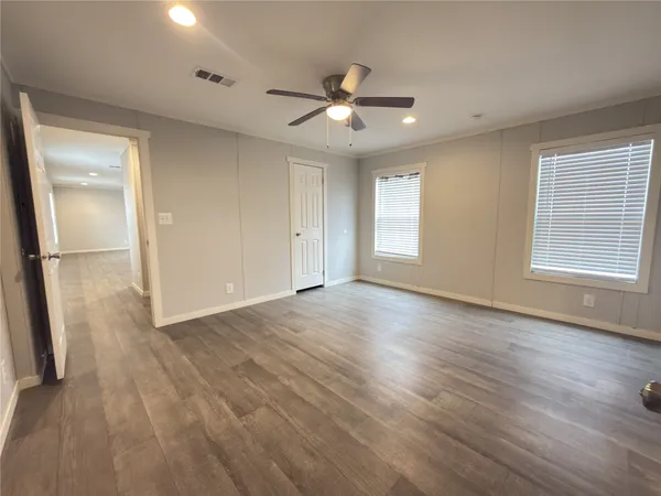 $1,500 | 102 Road 5118, Cleveland, TX 77327