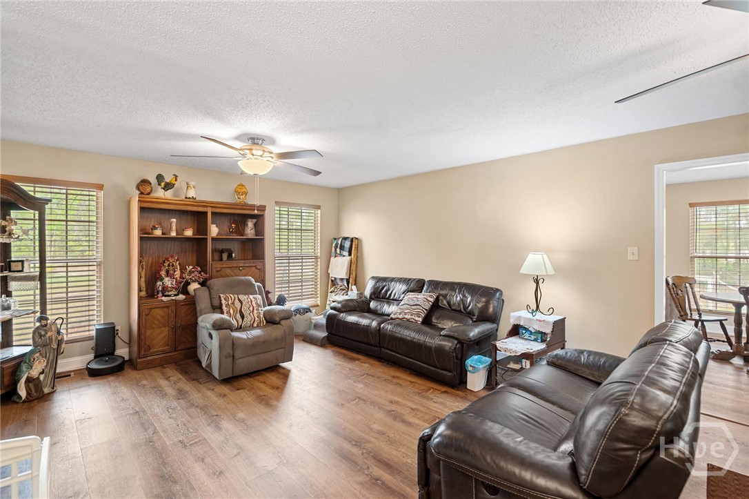 325 Groveland Nevils Road Pembroke, GA 31321 - Photo 13 of 34