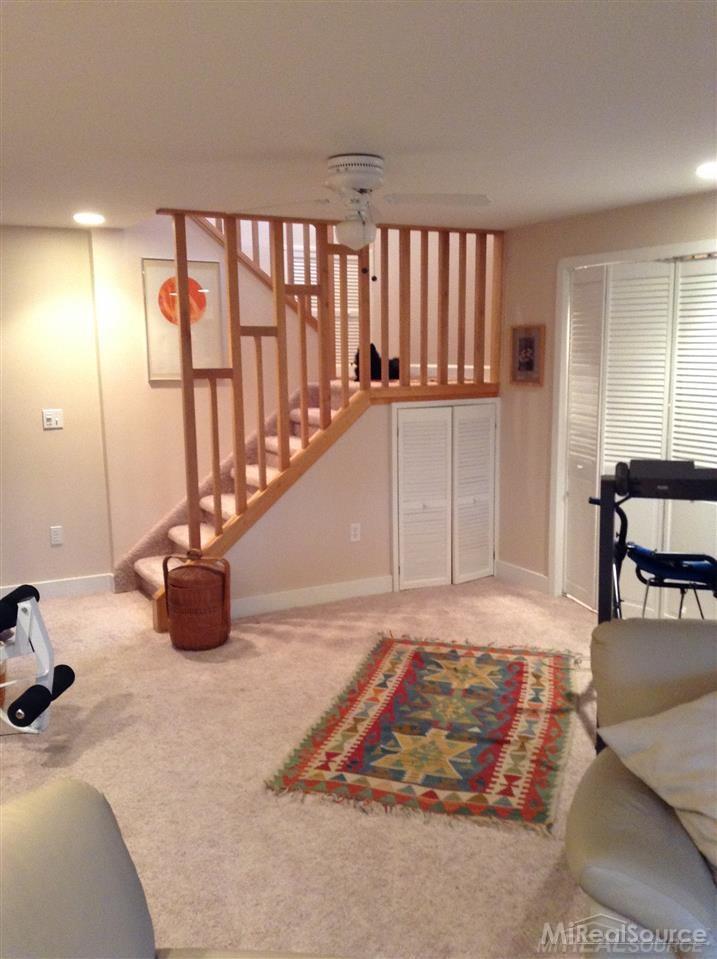 1975 East Leonard Road Leonard, MI 48367 - Photo 25 of 27 31233394-24.JPG