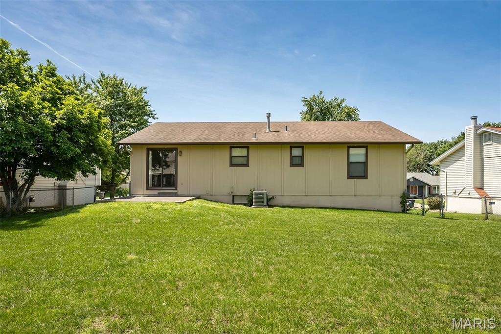4216 Elkhart Lake Road St. Charles, MO 63304 - Photo 36 of 37