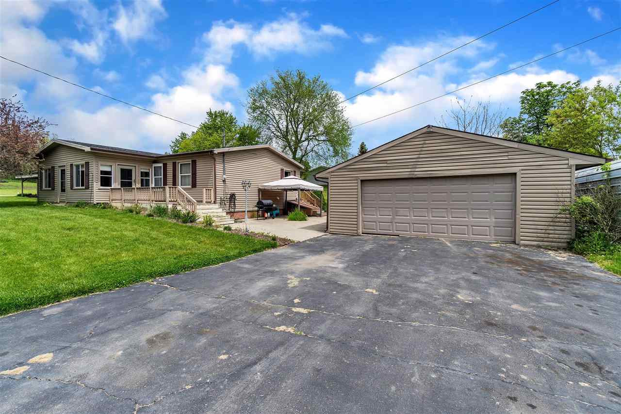 117 Mill Street Addison, MI 49220 - Photo 2 of 46 Photo 2