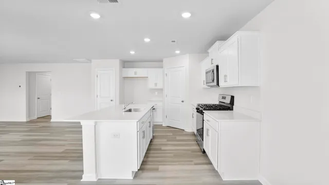 $299,900 | 123 Bobbin Road, Greenville, SC 29611